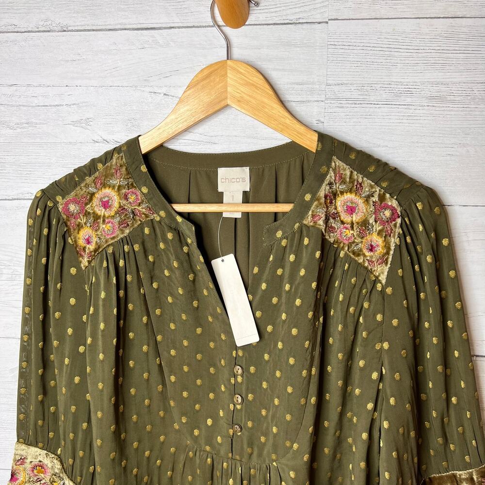 Chicos Blouse Womens Size 1/Medium Dark Olive Green Velvet Embroidered Flowers - Picture 8 of 16